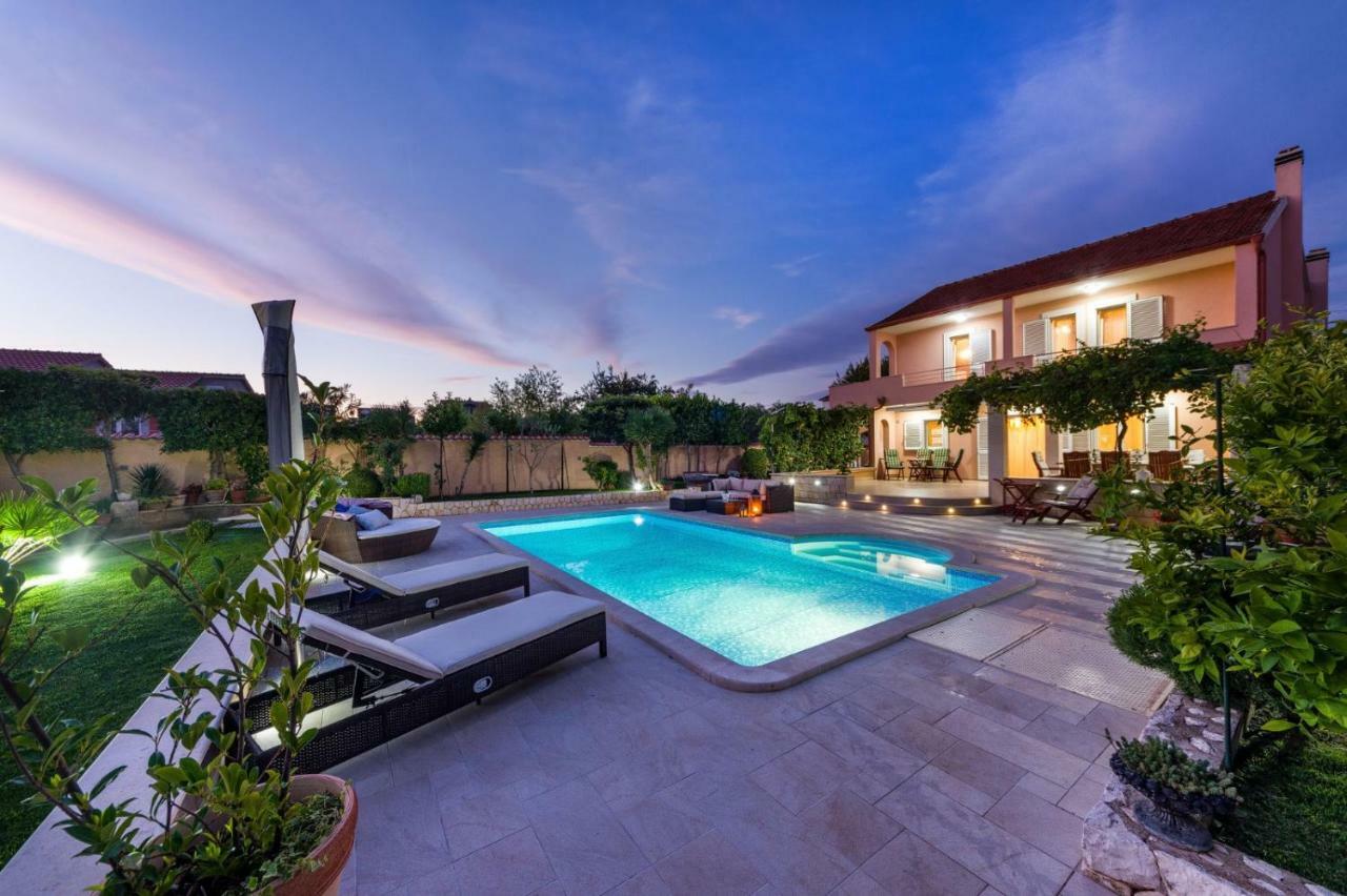 וודיצה Navis Luxury Villa מראה חיצוני תמונה