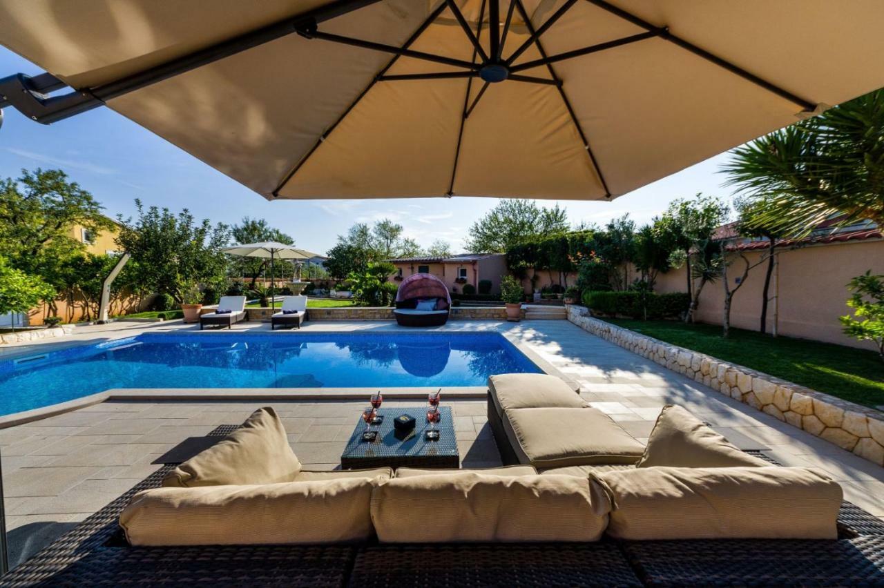 וודיצה Navis Luxury Villa מראה חיצוני תמונה