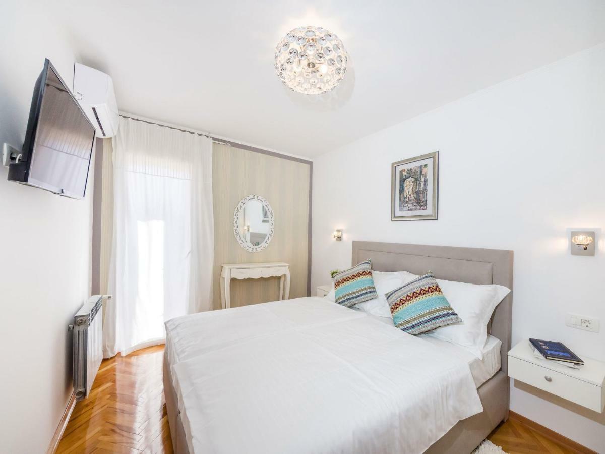וודיצה Navis Luxury Villa מראה חיצוני תמונה