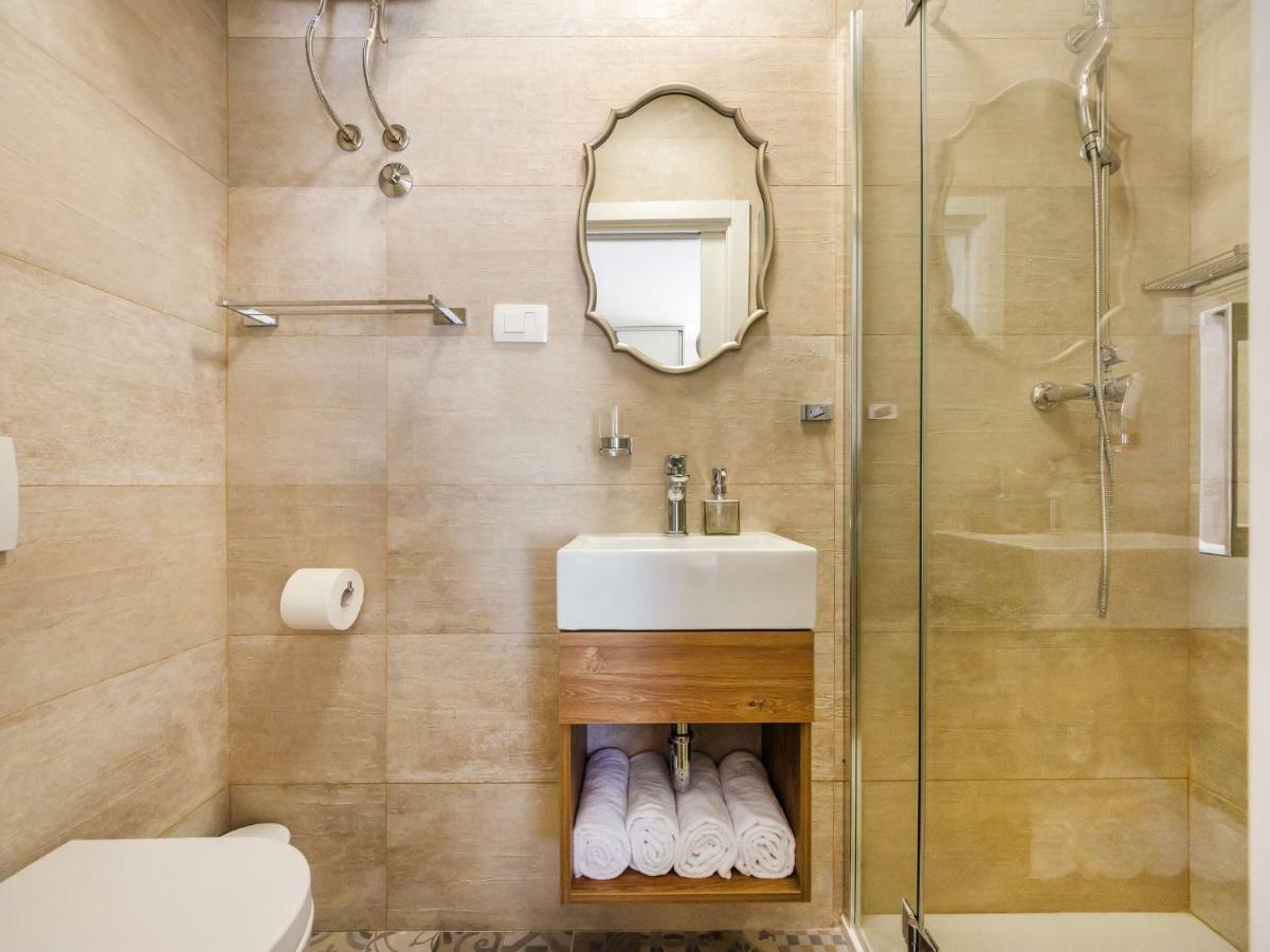 וודיצה Navis Luxury Villa מראה חיצוני תמונה